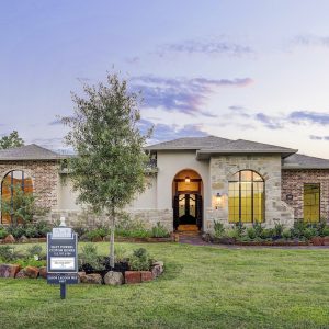4907 Lagos Lagoon Way - Featured Image