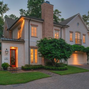 11 Hampton Place - Featured Image