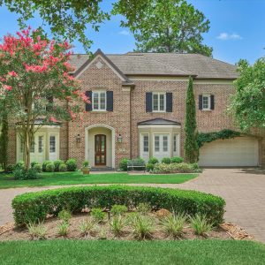 2 Hampton Place - Featured Image